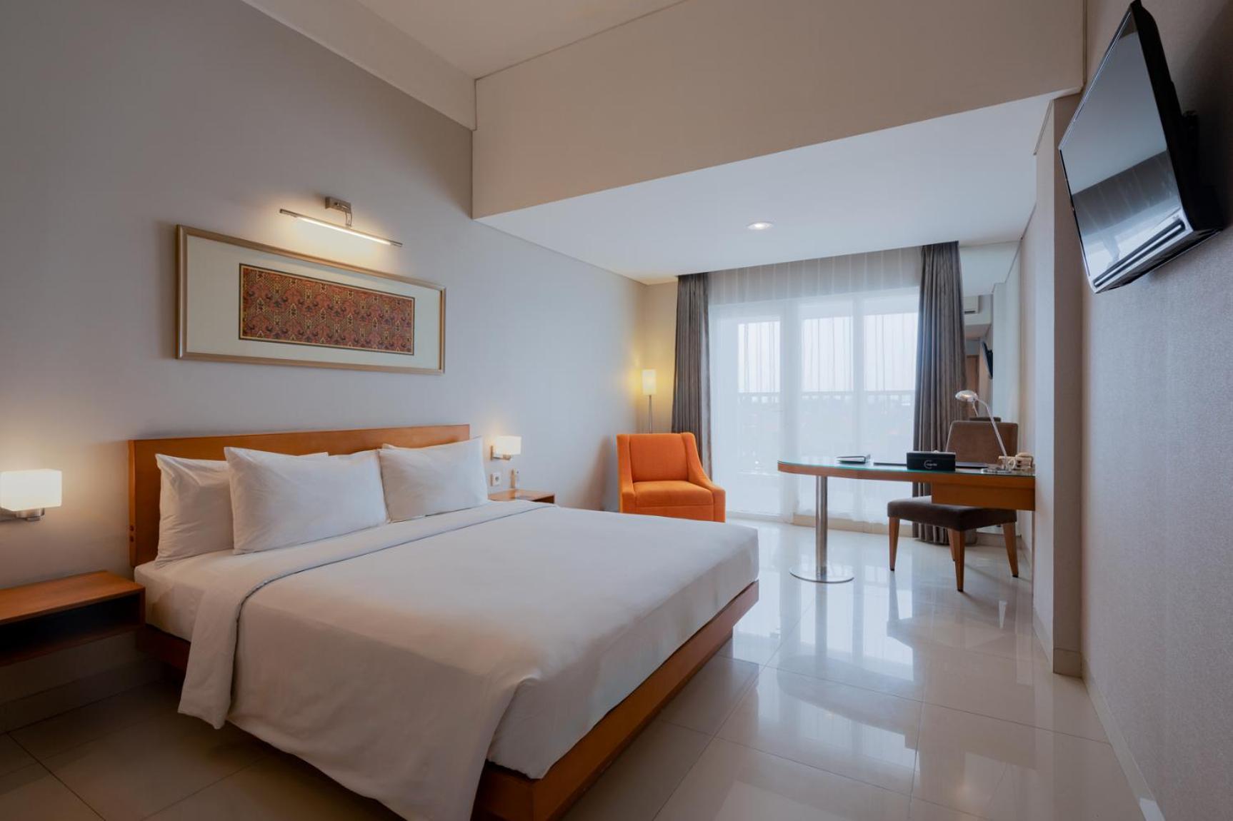 The Capital Hotel Surabaya Kültér fotó