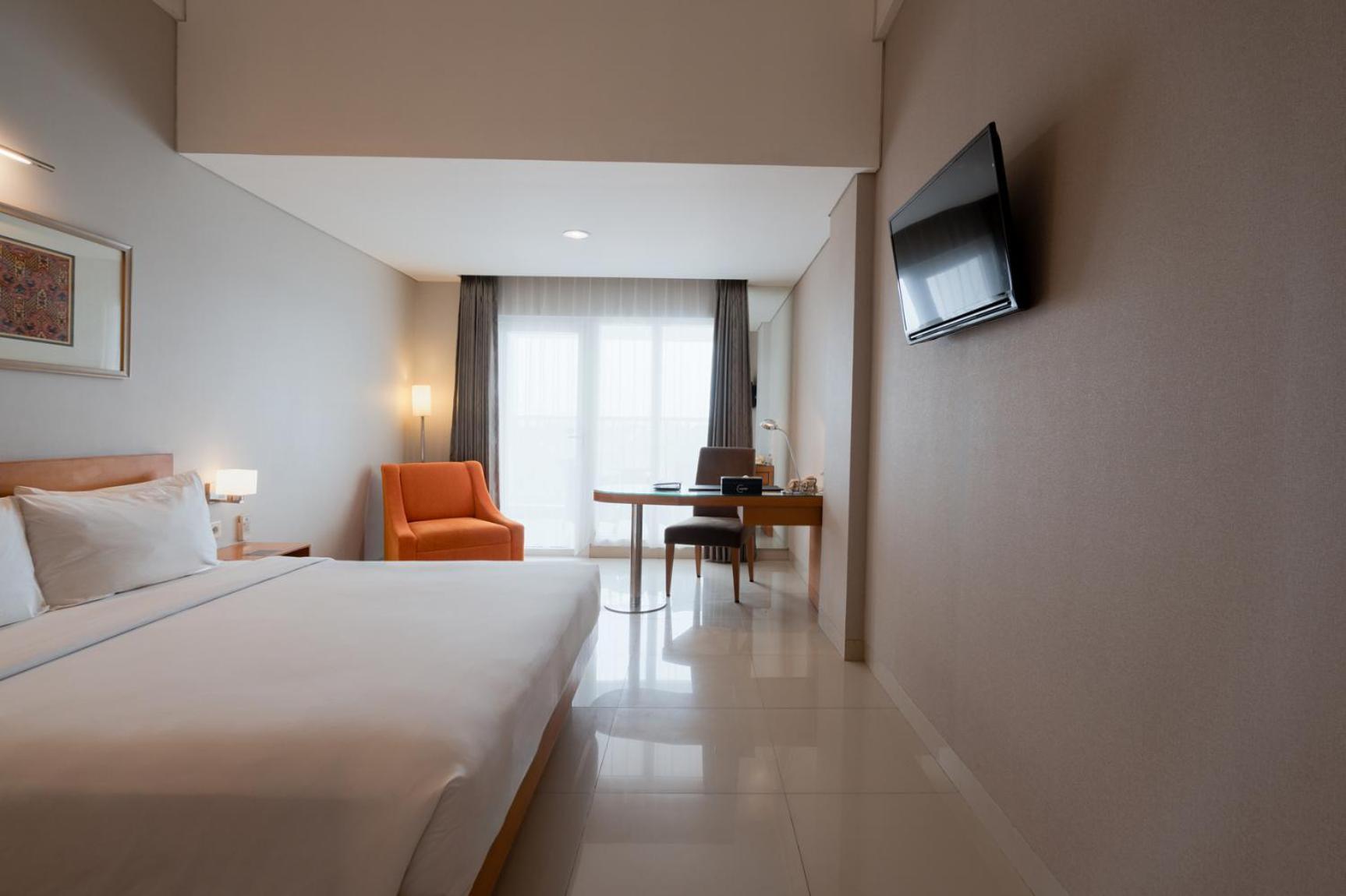 The Capital Hotel Surabaya Kültér fotó